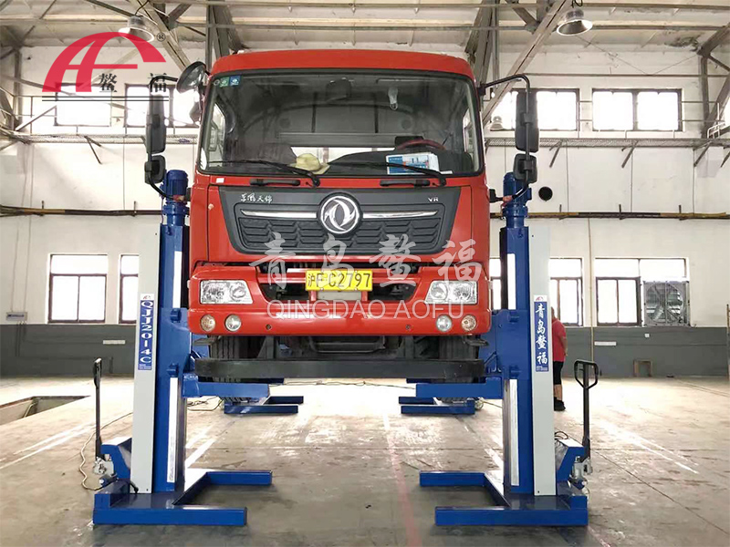 移動(dòng)大車(chē)舉升機(jī)