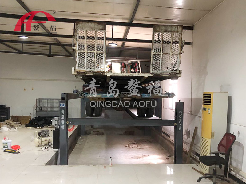 北京四柱舉升機(jī)