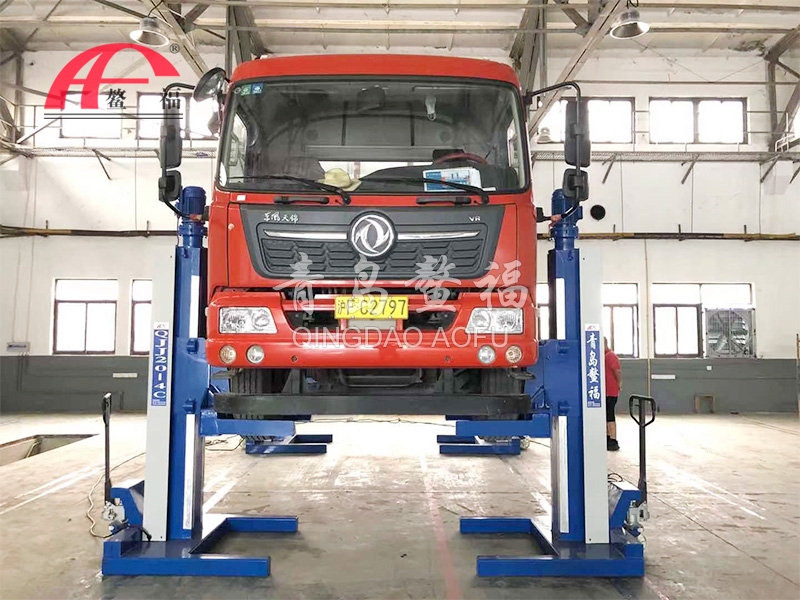 20噸卡車舉升案例（四柱）