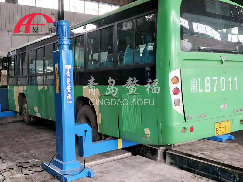 公交維修舉升案例