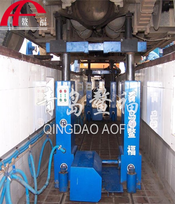 舉升機(jī)